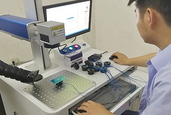 <b>免费看片黄色电机全方位发力，畅销市场30余年揭秘</b>